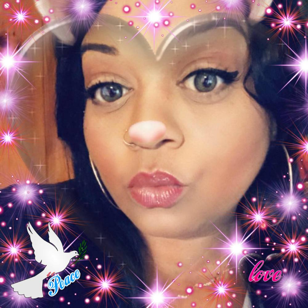 Meet your Posher, Jona